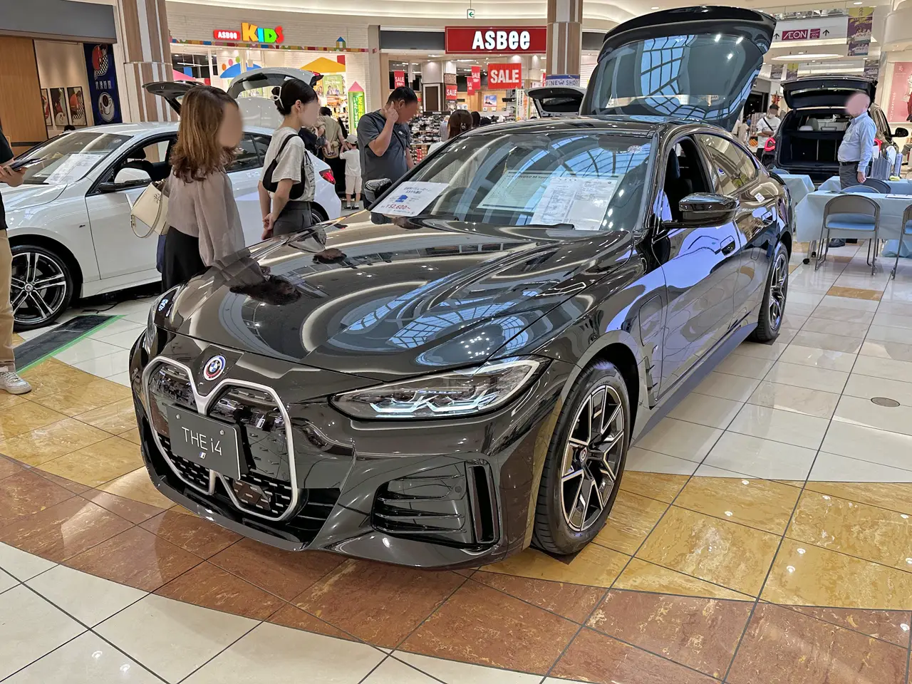 BMW i4 en occasion — vue trois-quarts avant