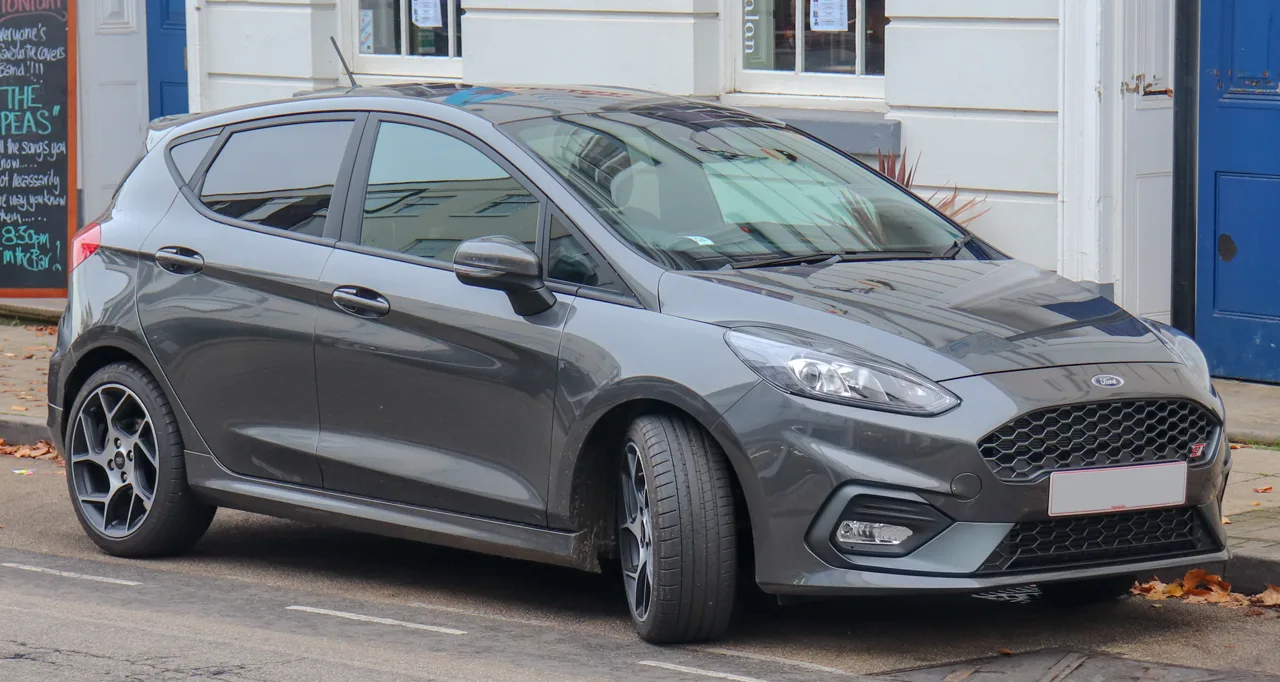 Ford Fiesta ST en occasion — vue trois-quarts avant
