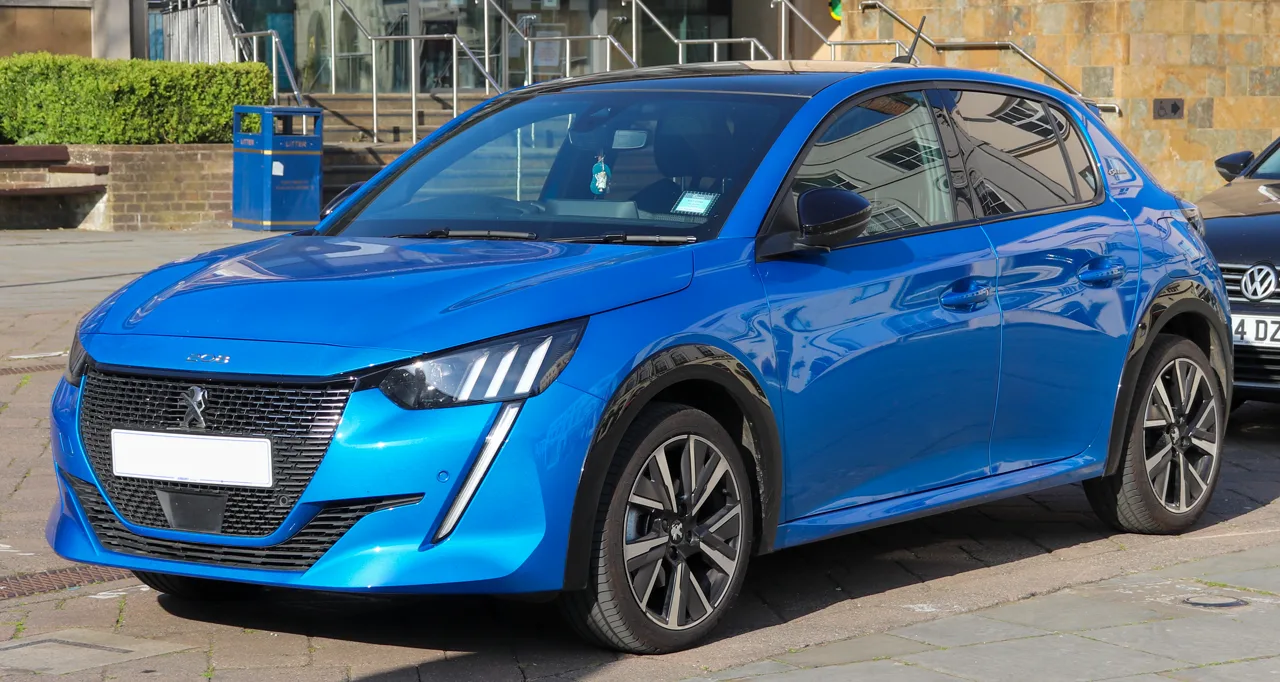 Peugeot 208 en occasion — vue trois-quarts avant