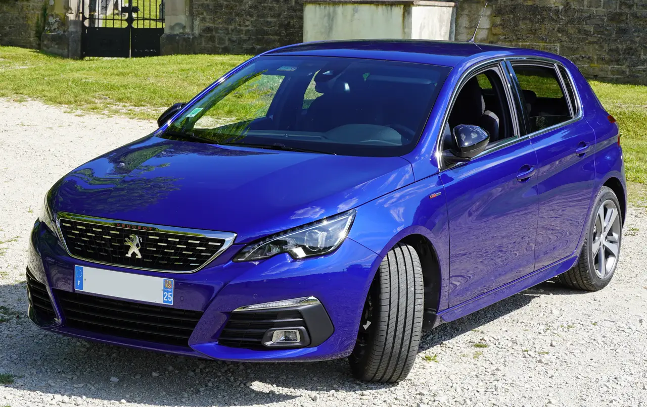 Peugeot 308 en occasion — vue avant