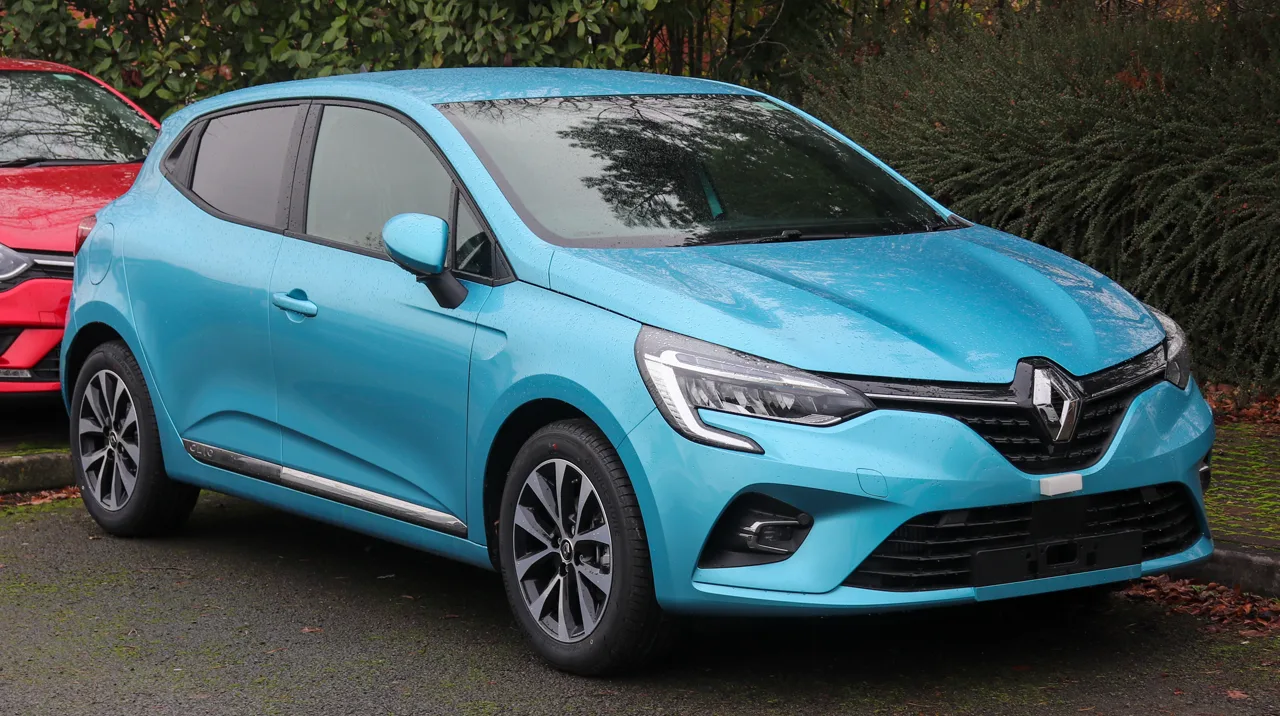Renault Clio V en occasion — vue trois-quarts avant