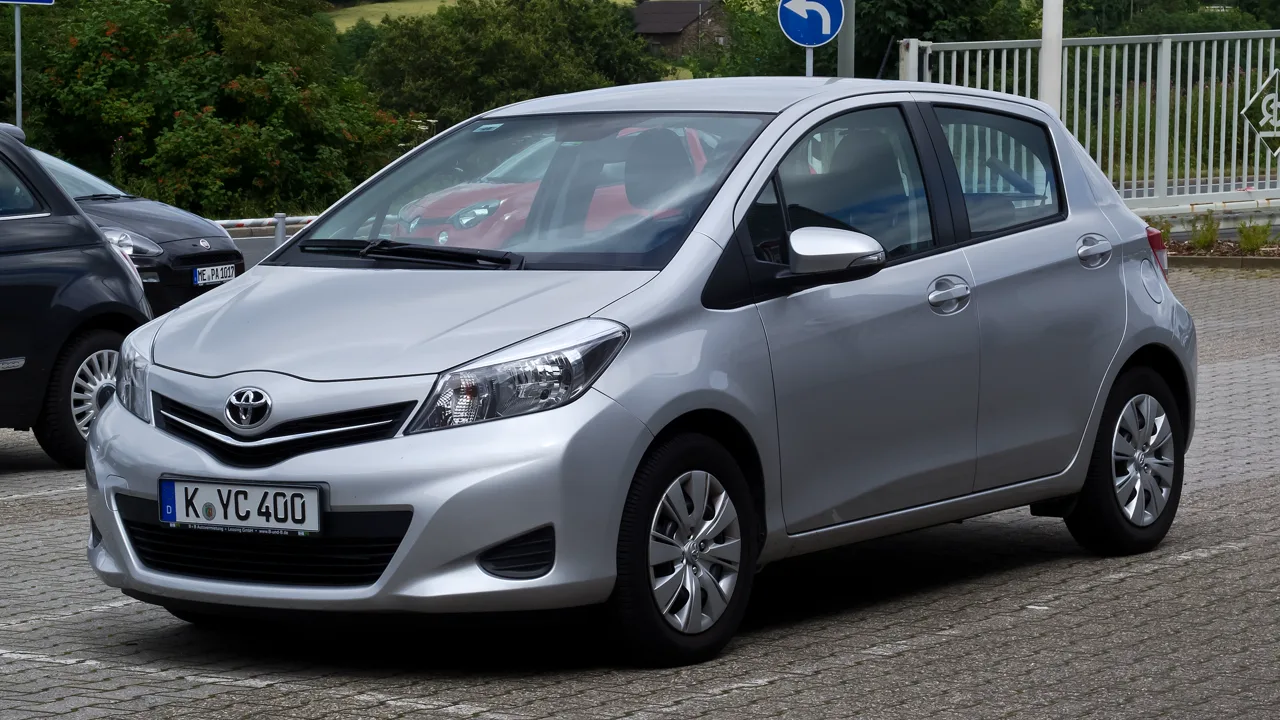 Toyota Yaris en occasion — vue trois-quarts avant